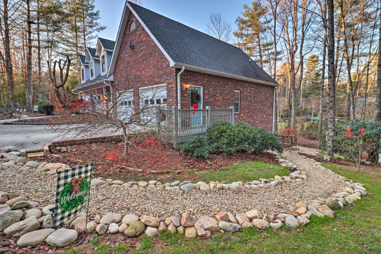 Private Hendersonville Hideaway With Fire Pit! Экстерьер фото